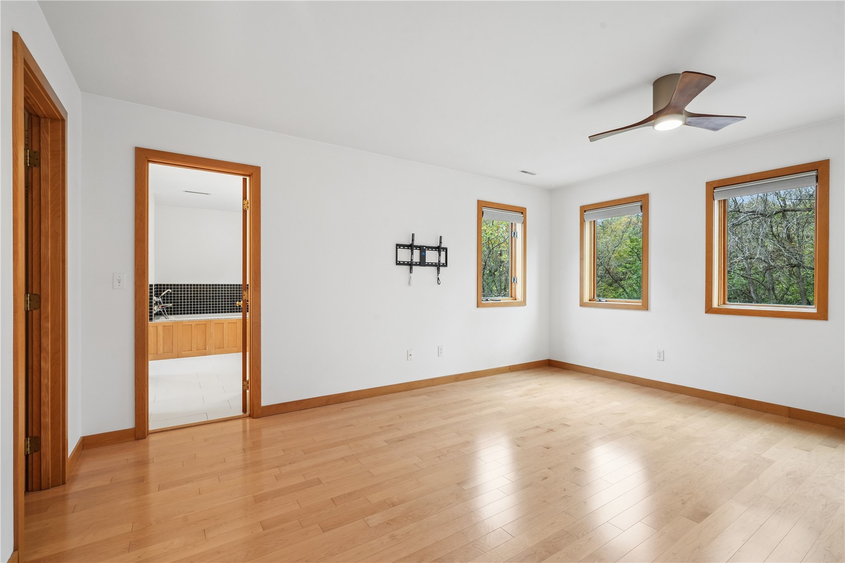 17 Briar Ridge Drive NE Iowa City IA 52240