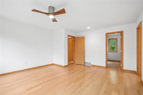 17 Briar Ridge Drive NE Iowa City IA 52240