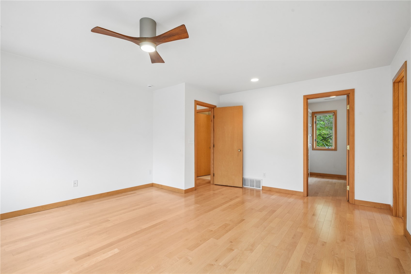 17 Briar Ridge Drive NE Iowa City IA 52240