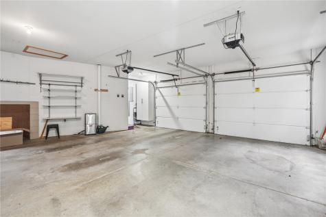 17 Briar Ridge Drive NE Iowa City IA 52240