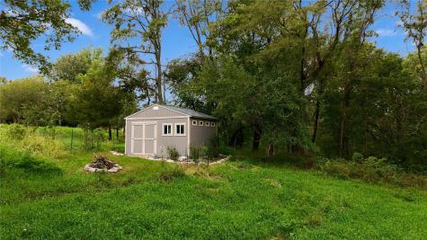 17 Briar Ridge Drive NE Iowa City IA 52240