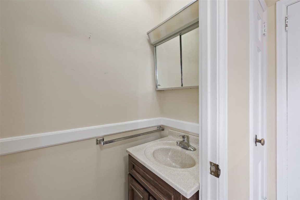 2061 Forest Drive SE Cedar Rapids IA 52403