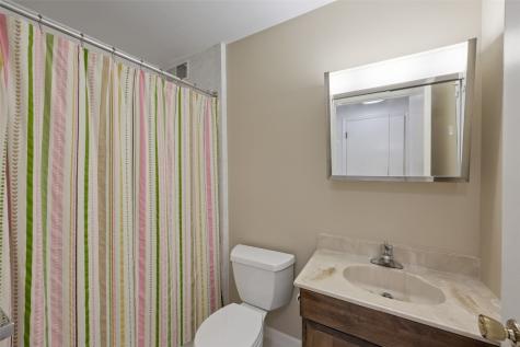 2061 Forest Drive SE Cedar Rapids IA 52403
