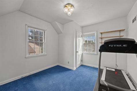2061 Forest Drive SE Cedar Rapids IA 52403