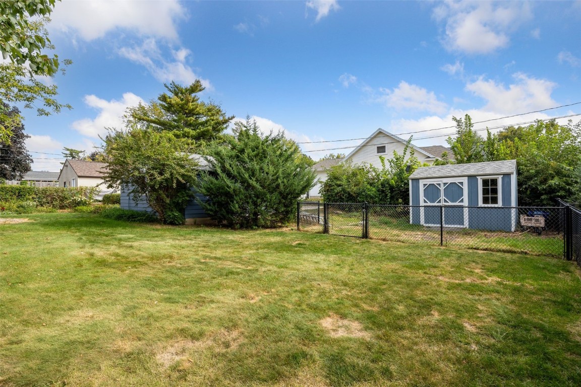 2061 Forest Drive SE Cedar Rapids IA 52403