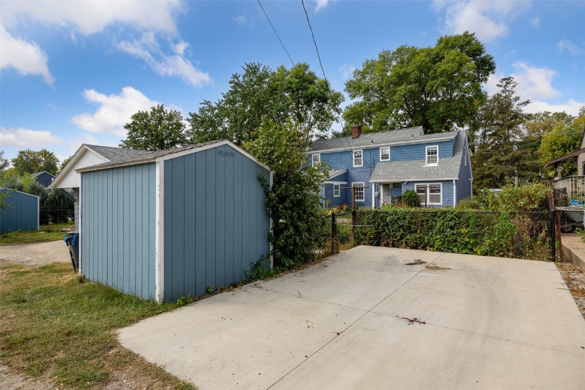 2061 Forest Drive SE Cedar Rapids IA 52403