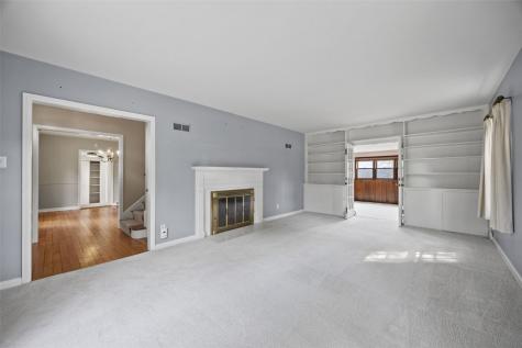 2061 Forest Drive SE Cedar Rapids IA 52403