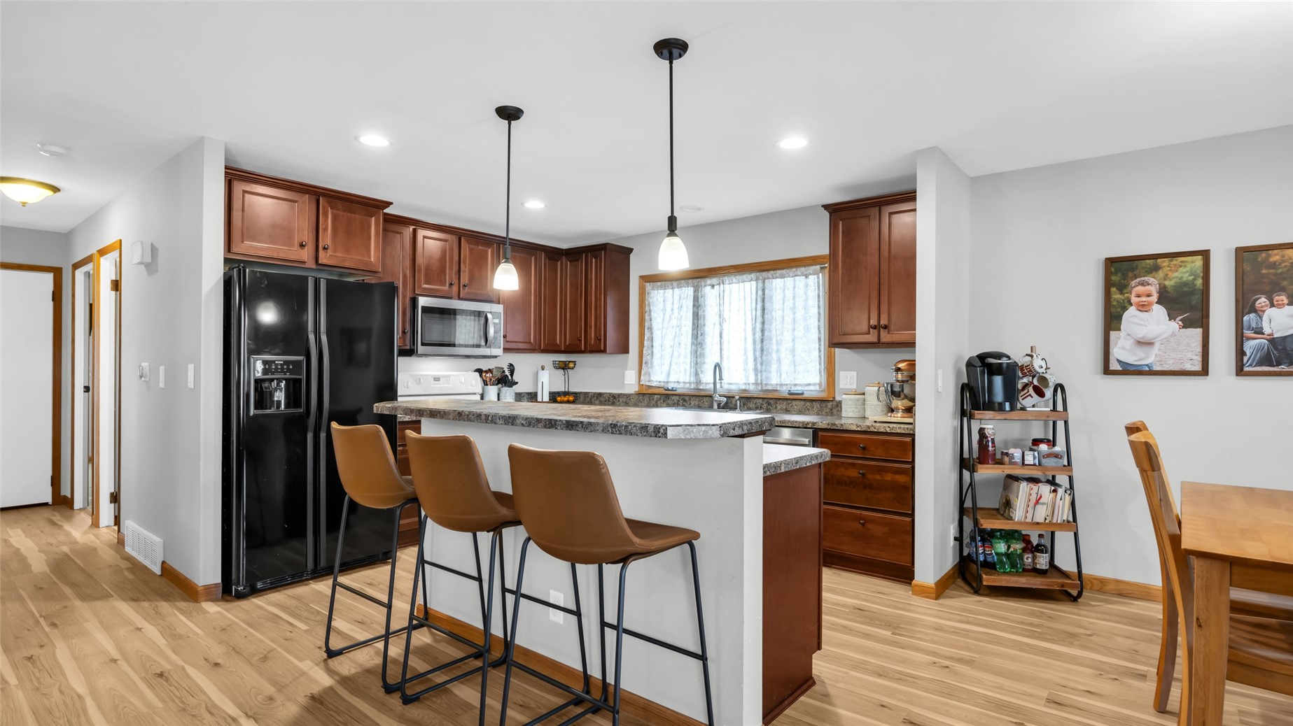 6711 Brentwood Drive NE Cedar Rapids IA 52402