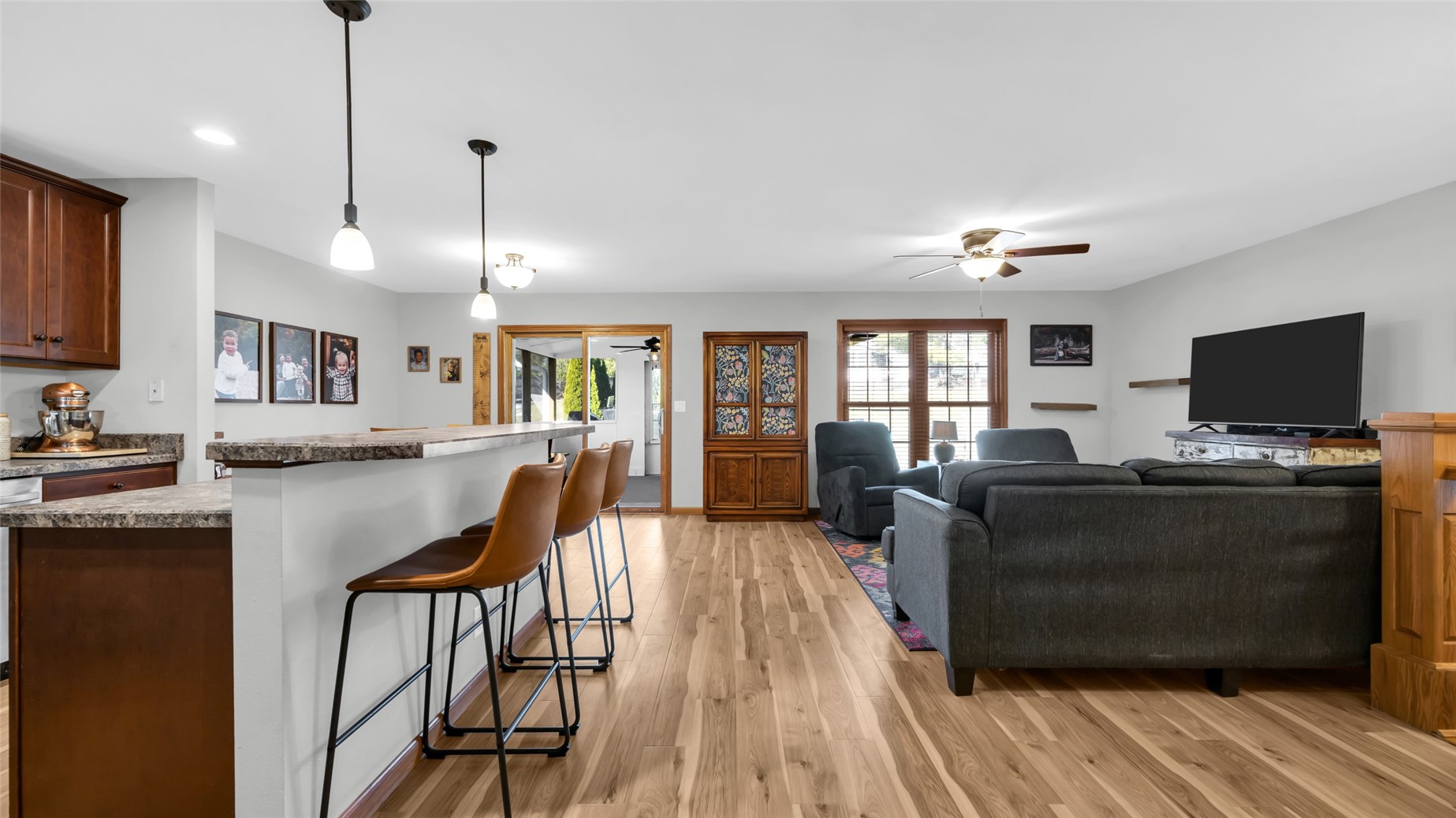 6711 Brentwood Drive NE Cedar Rapids IA 52402