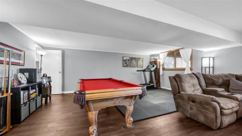 6711 Brentwood Drive NE Cedar Rapids IA 52402