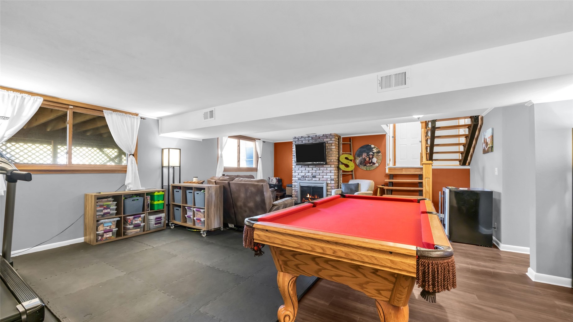 6711 Brentwood Drive NE Cedar Rapids IA 52402