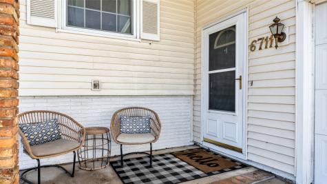 6711 Brentwood Drive NE Cedar Rapids IA 52402