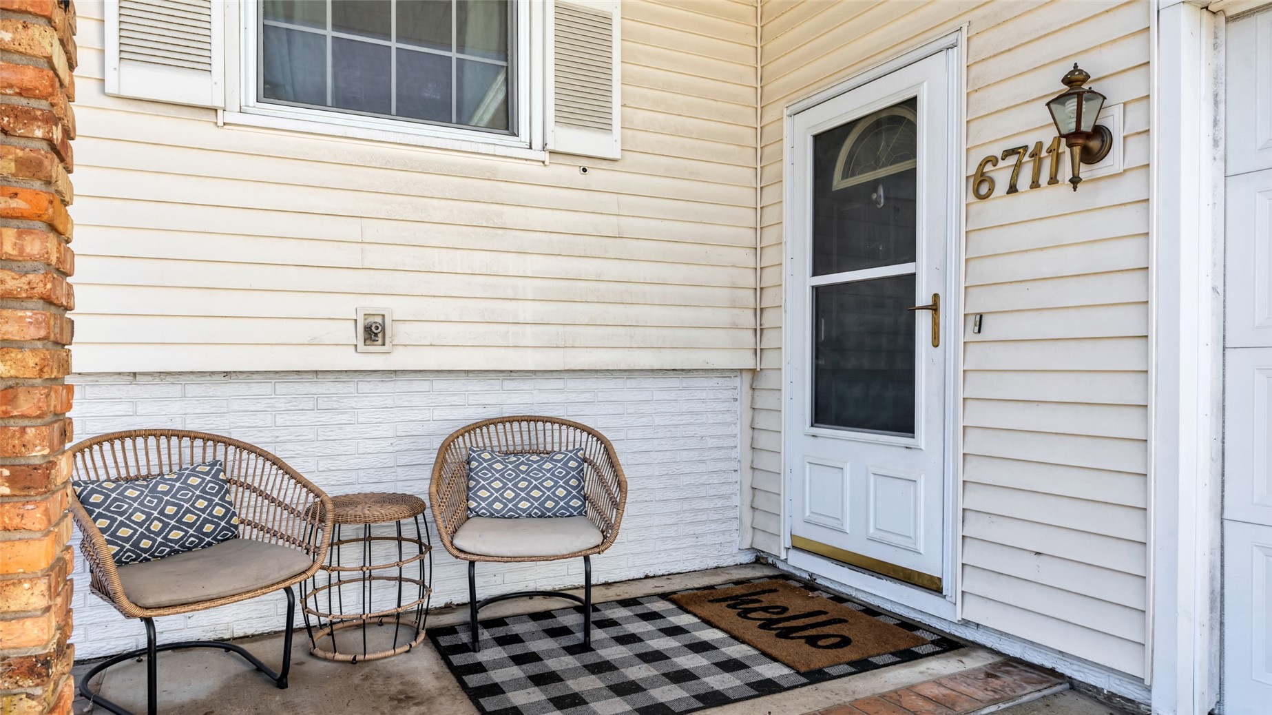 6711 Brentwood Drive NE Cedar Rapids IA 52402