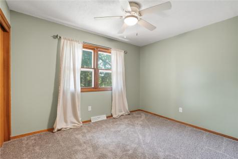 6900 Williams Boulevard Fairfax IA 52228