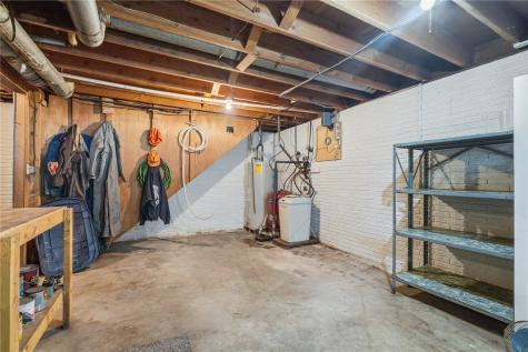 6900 Williams Boulevard Fairfax IA 52228
