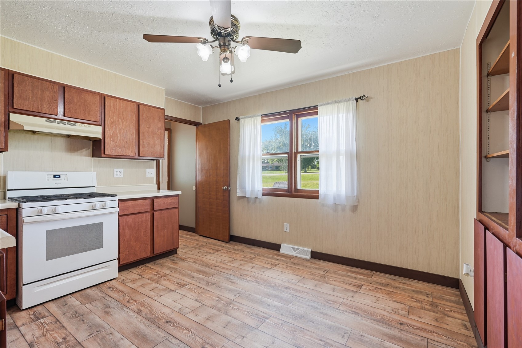 6900 Williams Boulevard Fairfax IA 52228