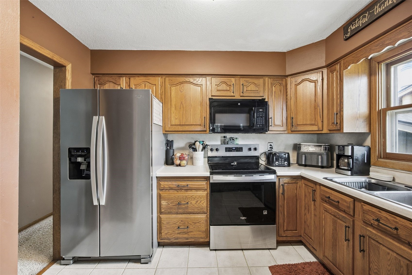 4610 Pineview Drive NE Cedar Rapids IA 52402