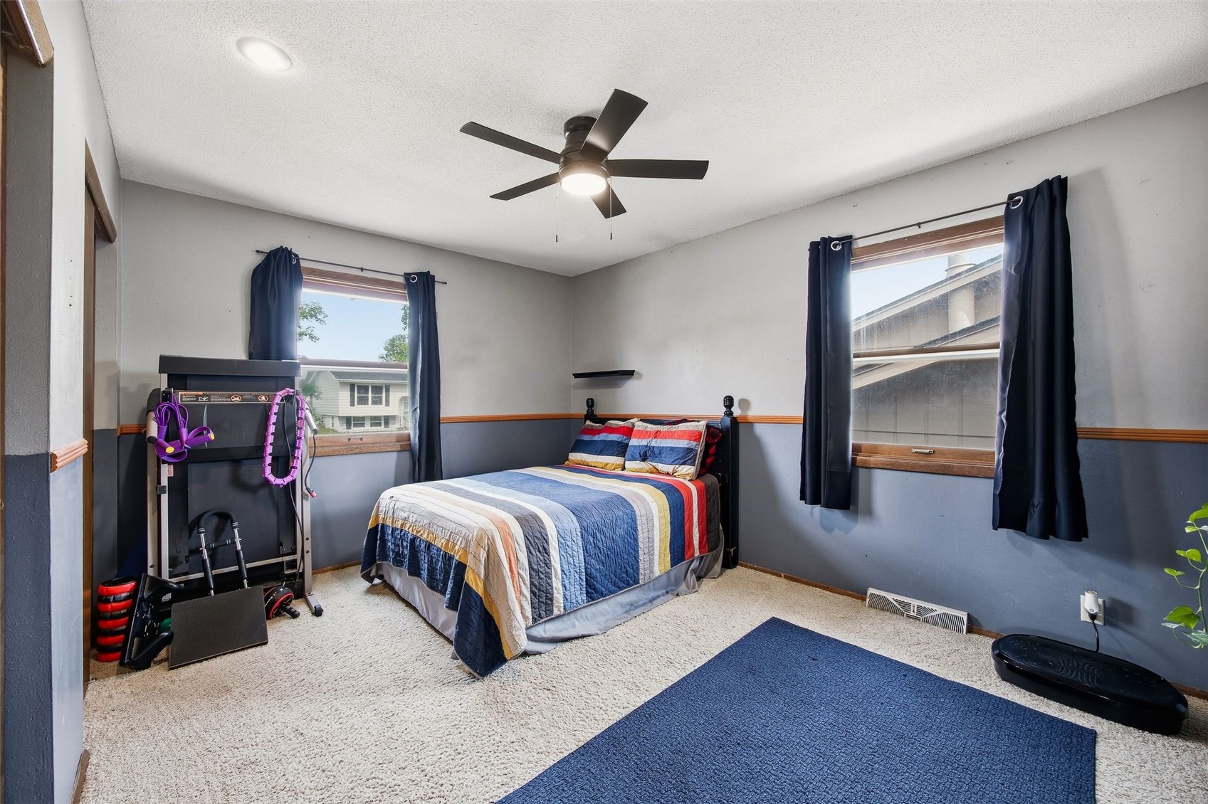 4610 Pineview Drive NE Cedar Rapids IA 52402