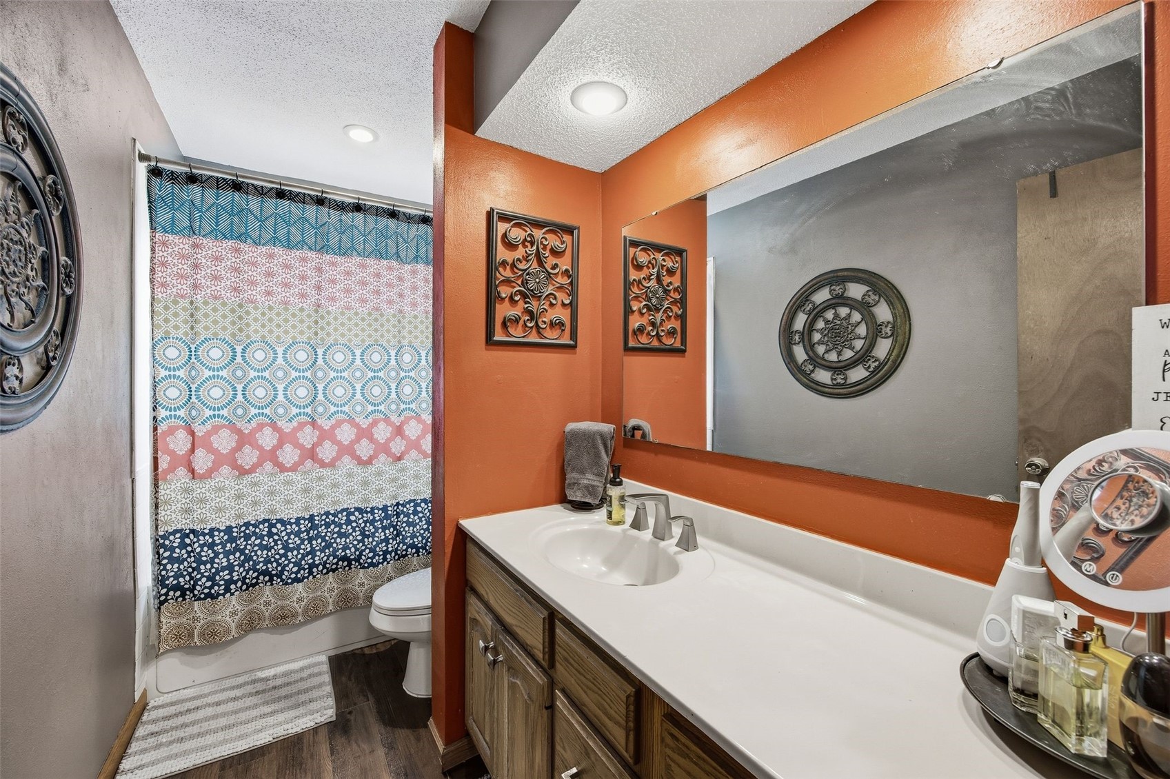 4610 Pineview Drive NE Cedar Rapids IA 52402