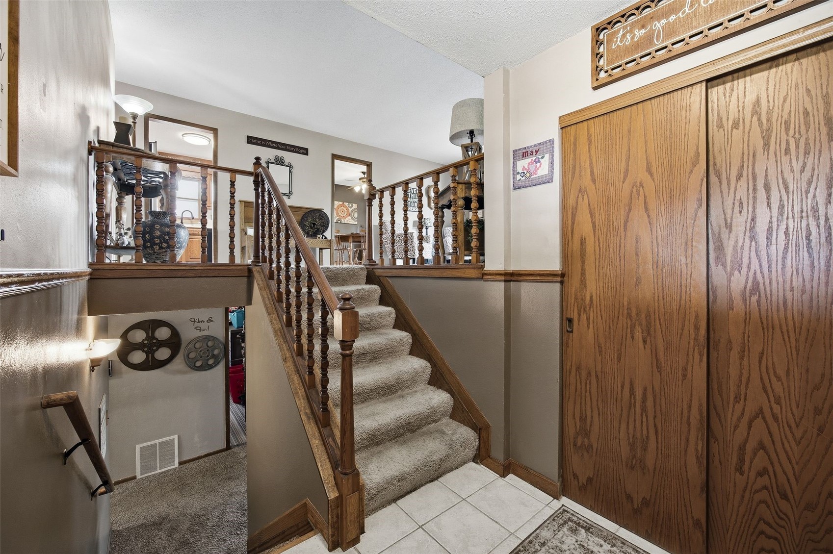 4610 Pineview Drive NE Cedar Rapids IA 52402