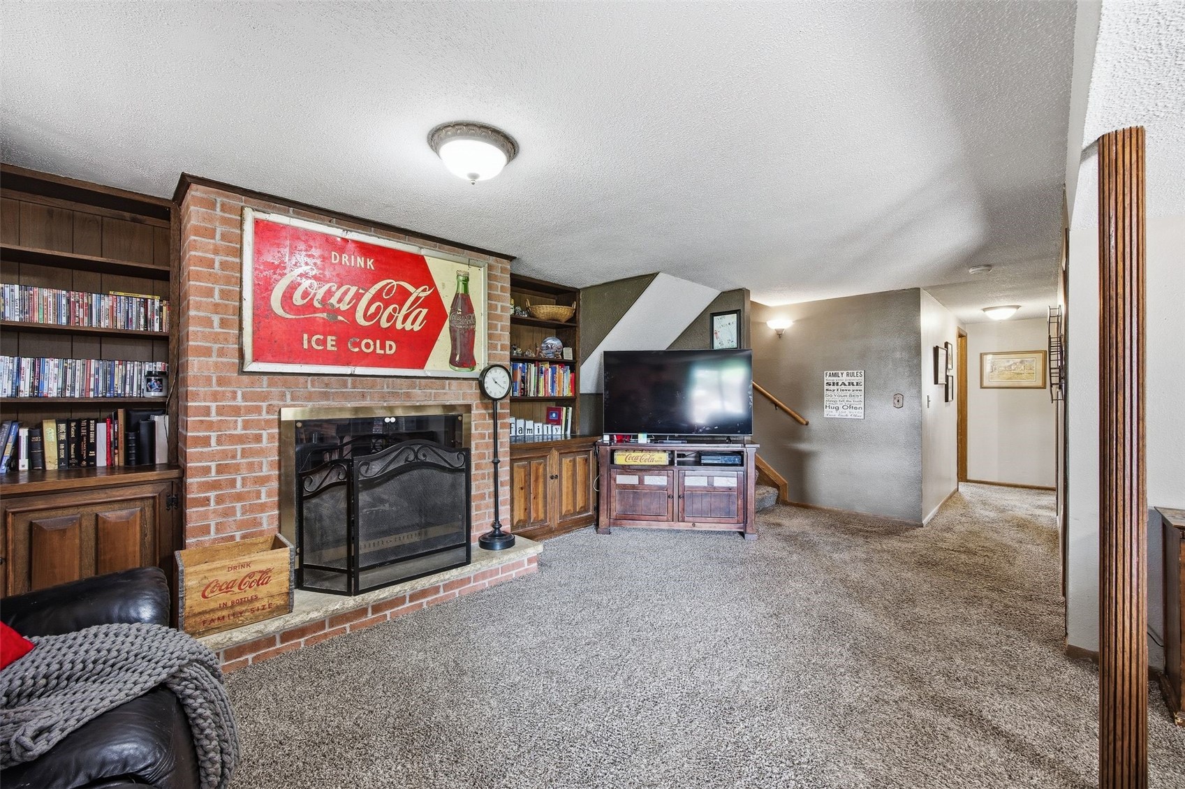 4610 Pineview Drive NE Cedar Rapids IA 52402