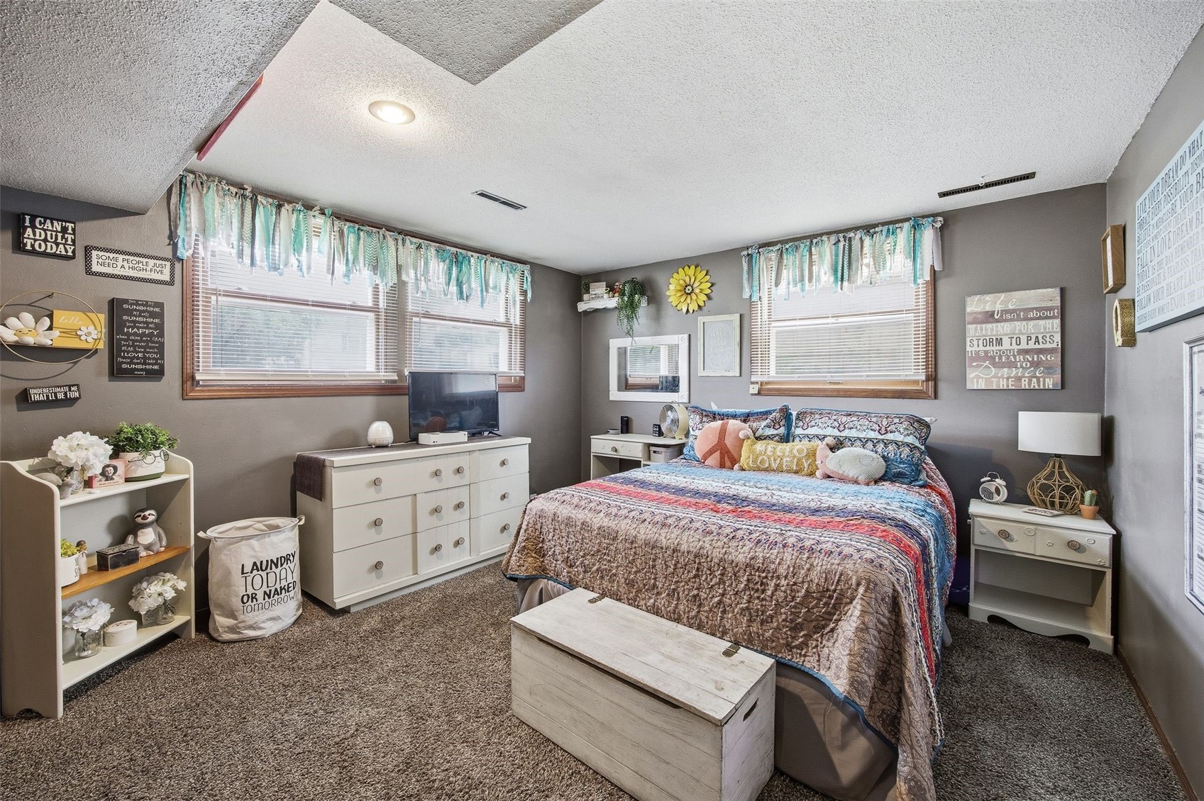 4610 Pineview Drive NE Cedar Rapids IA 52402