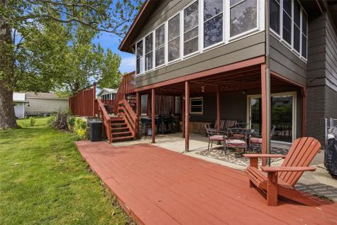 4610 Pineview Drive NE Cedar Rapids IA 52402