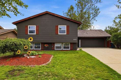 4610 Pineview Drive NE Cedar Rapids IA 52402