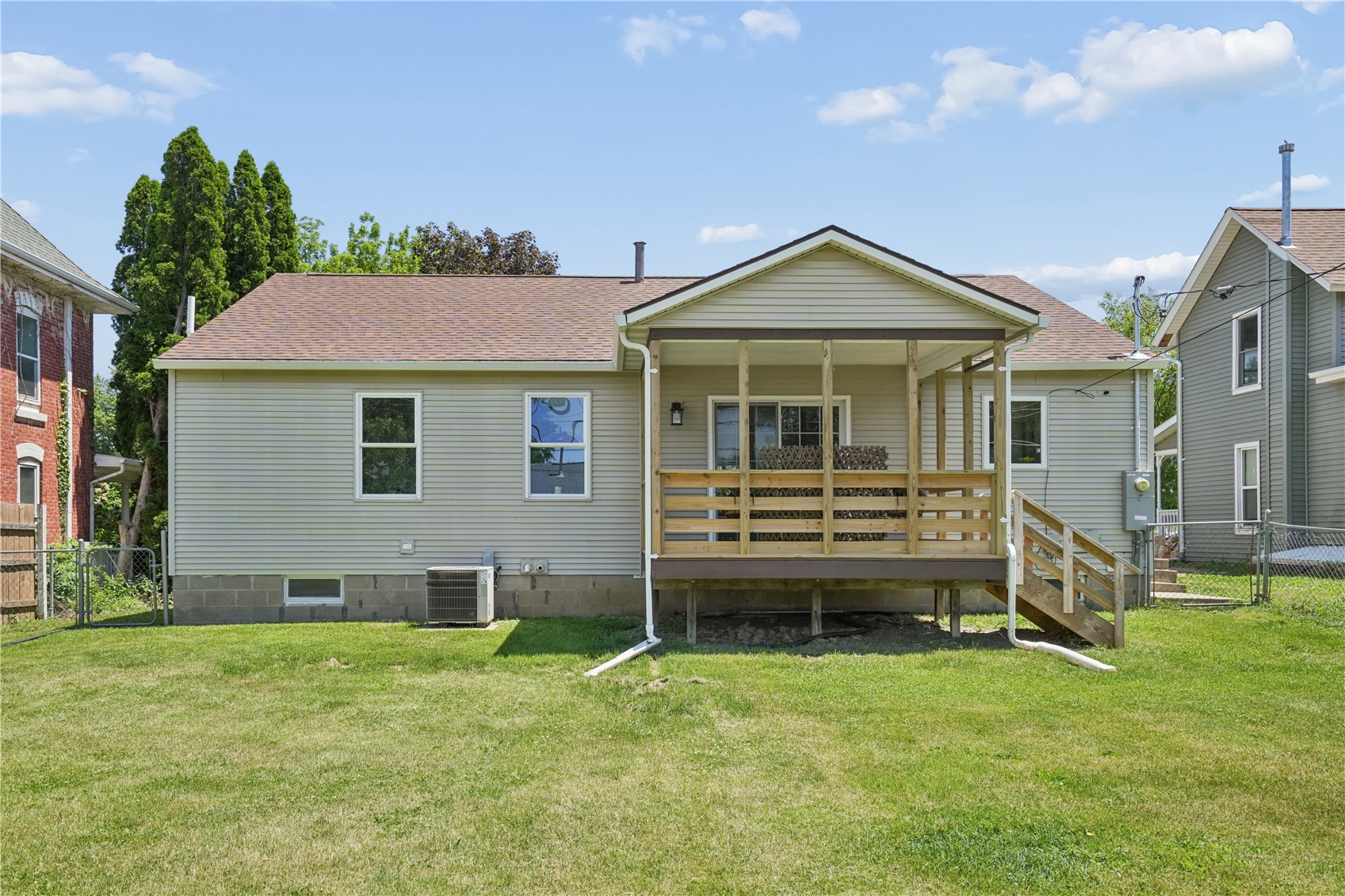 1160 11th Street Marion IA 52302