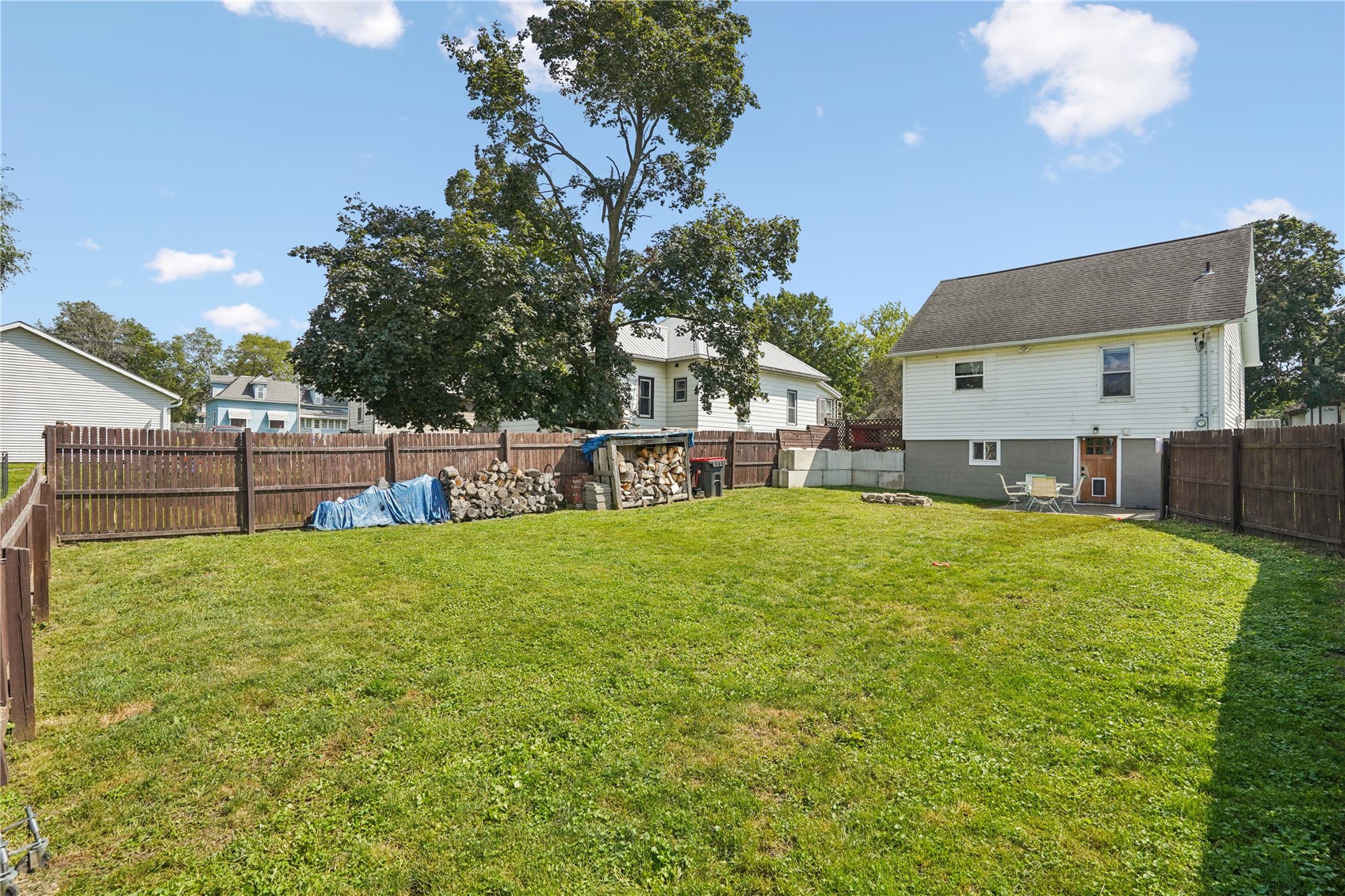 112 W Vinton Street Coggon IA 52218