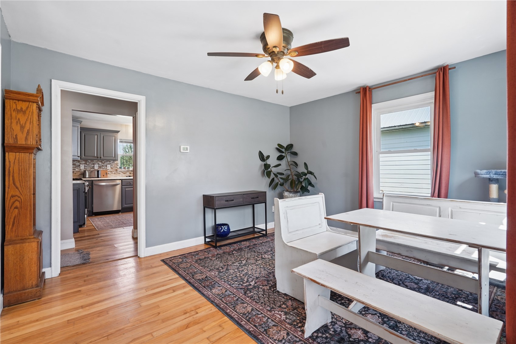112 W Vinton Street Coggon IA 52218