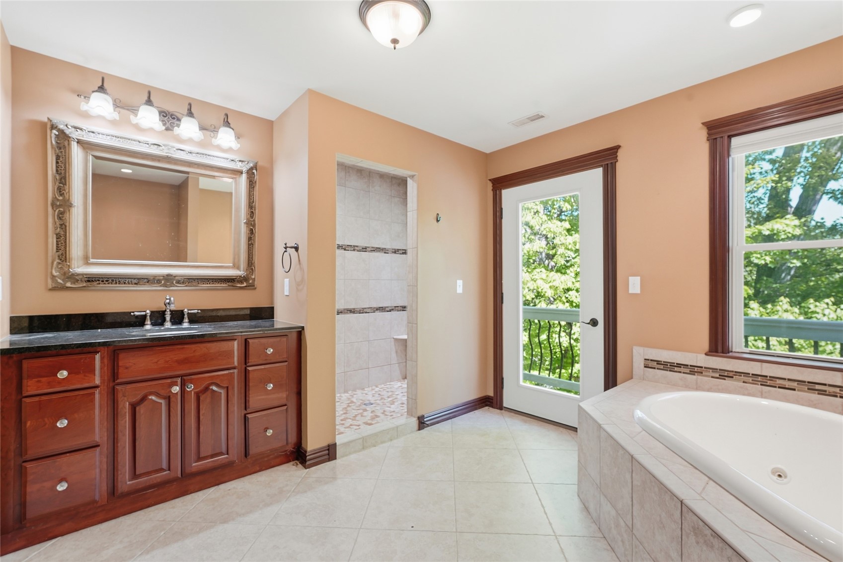 838 Augusta Court SE Cedar Rapids IA 52403