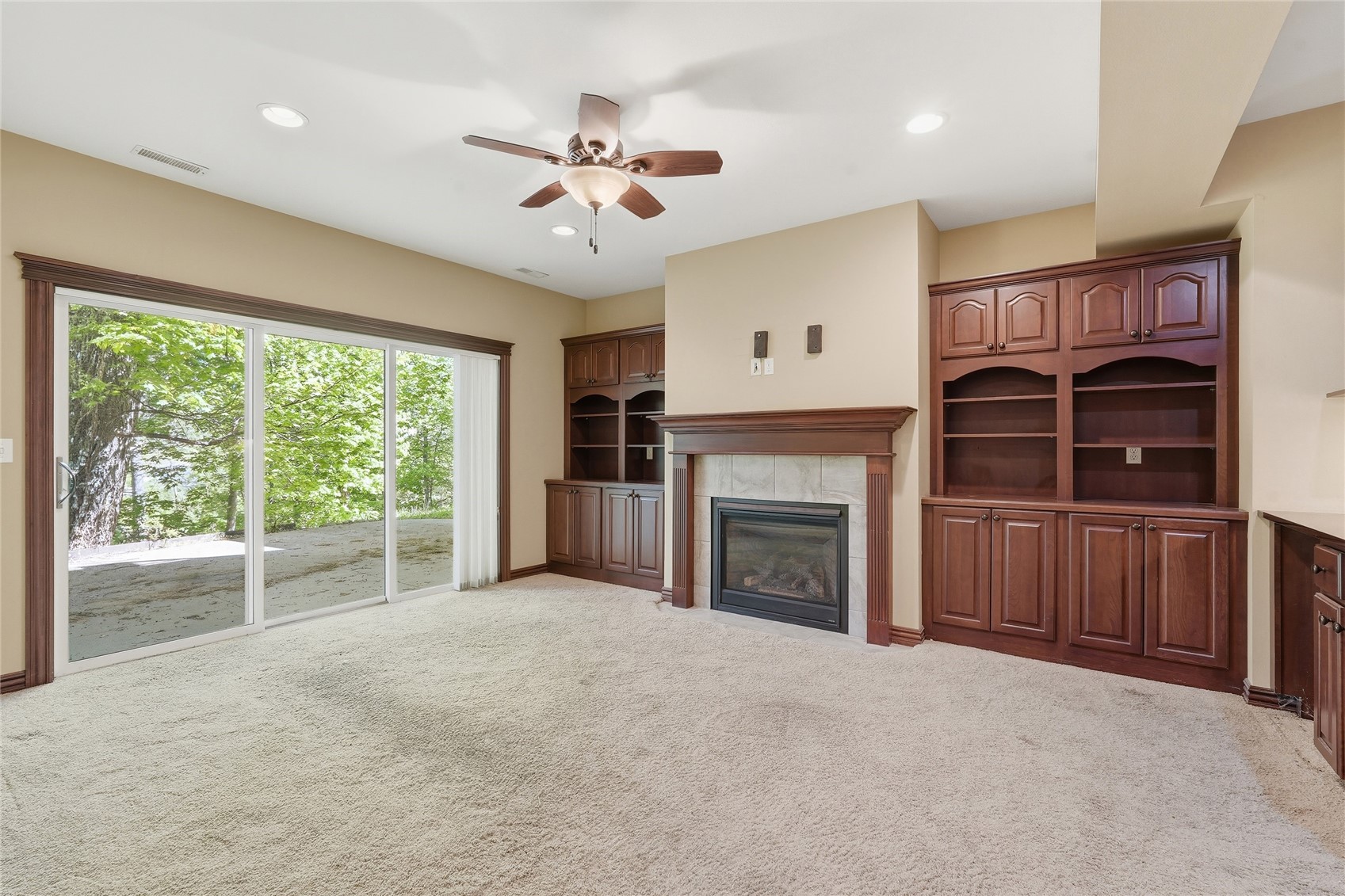 838 Augusta Court SE Cedar Rapids IA 52403