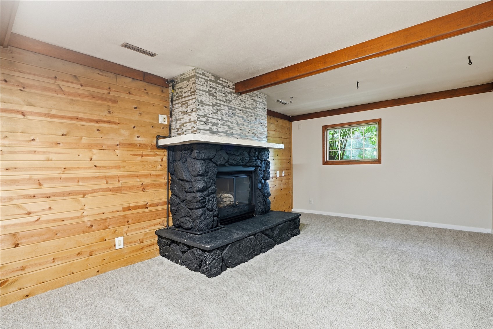 3538 Elmwood Court Cedar Rapids IA 52402