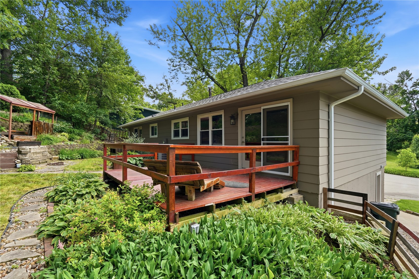 3538 Elmwood Court Cedar Rapids IA 52402