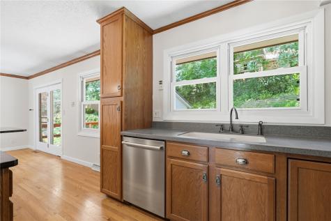 3538 Elmwood Court Cedar Rapids IA 52402