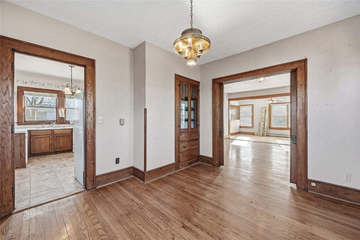 304 5th Street Victor IA 52347