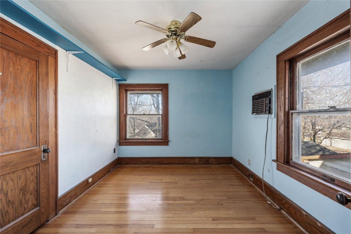 304 5th Street Victor IA 52347