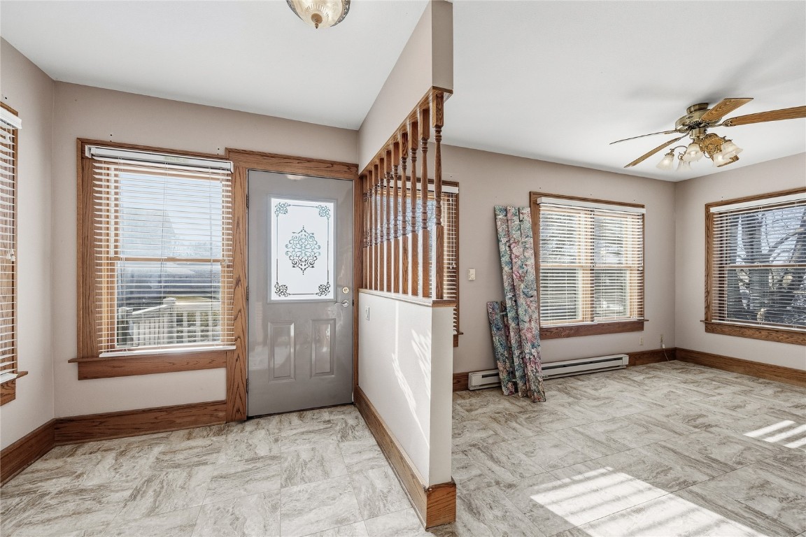 304 5th Street Victor IA 52347