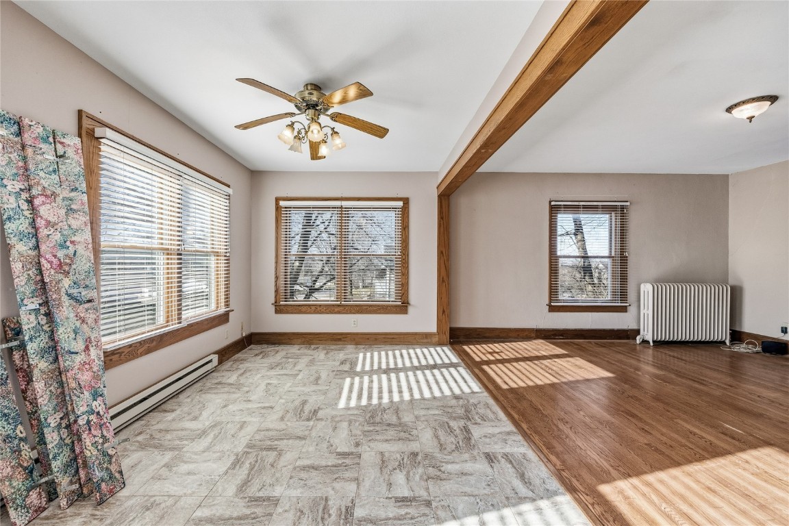 304 5th Street Victor IA 52347