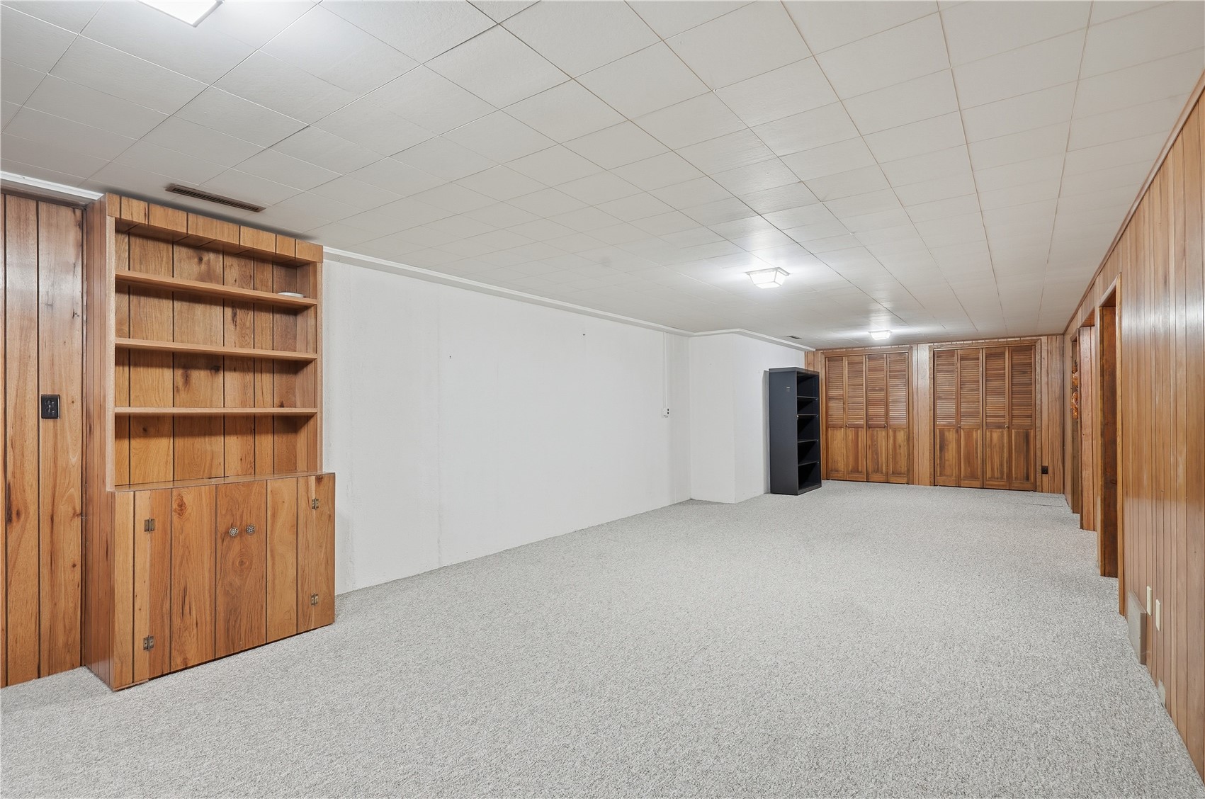 533 Park Street Fairfax IA 52228