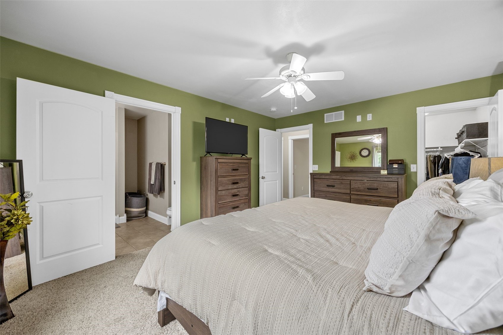 104 Kleopfer Avenue Riverside IA 52327