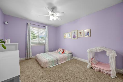 104 Kleopfer Avenue Riverside IA 52327