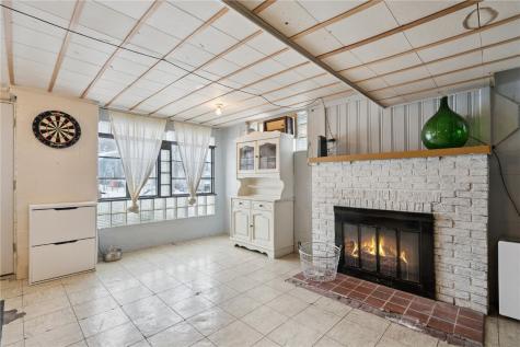 287 8th Avenue Marion IA 52302