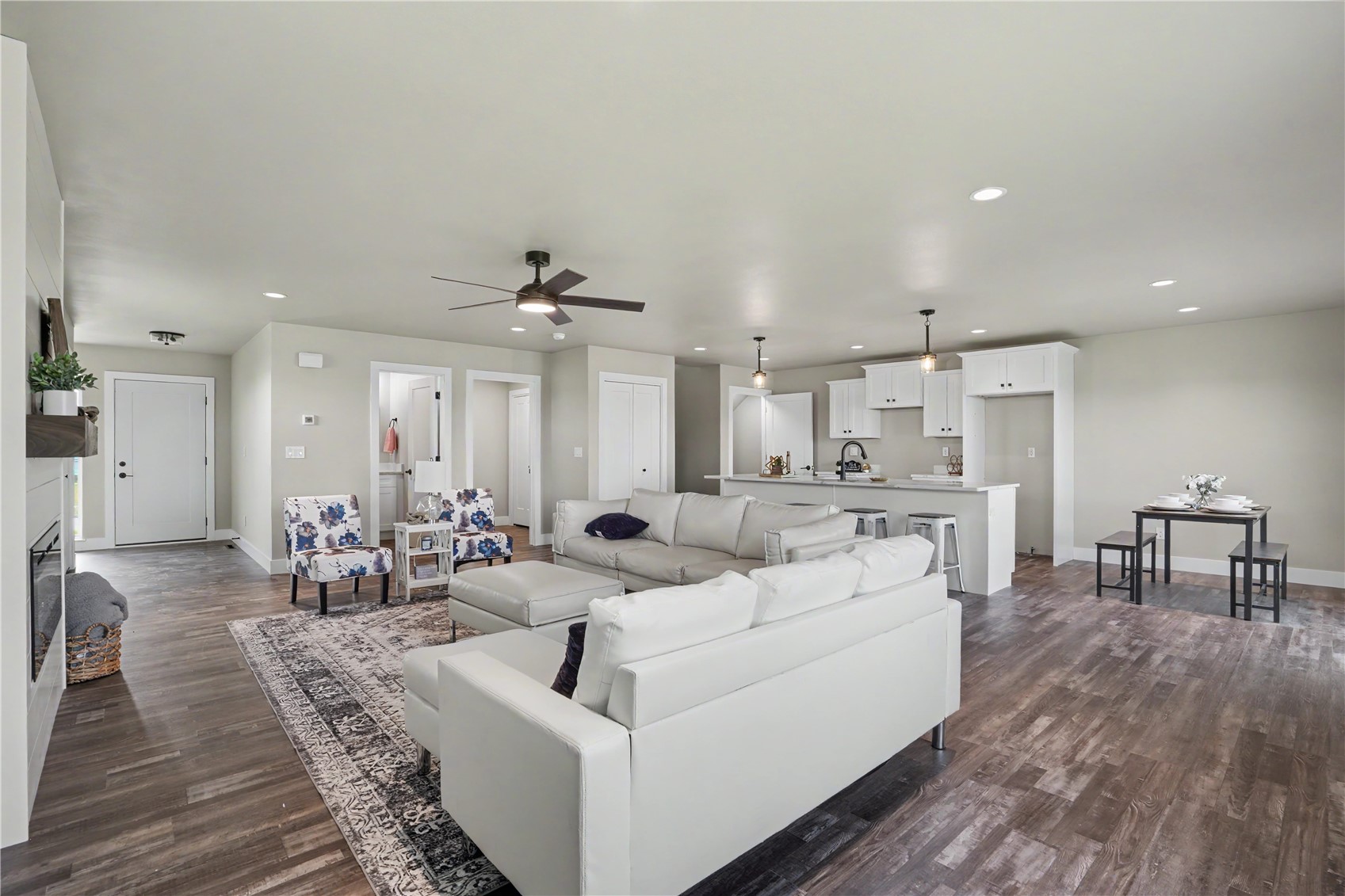 803 Mont Clair Street Solon IA 52333