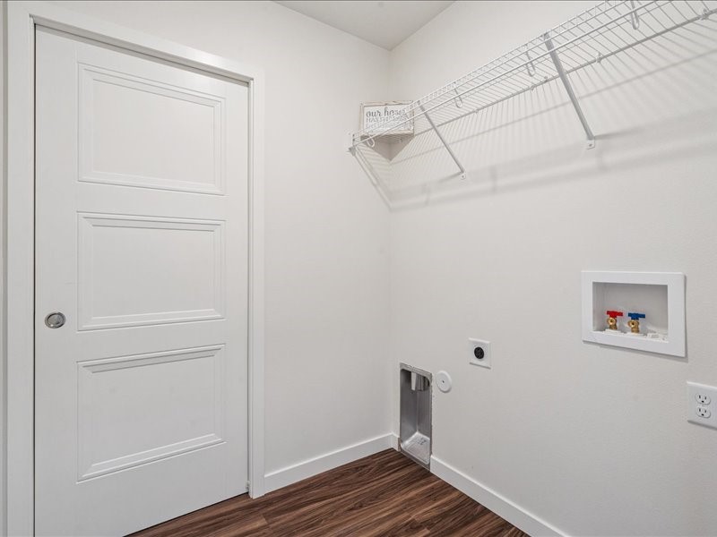 192 Huntington Drive Iowa City IA 52245