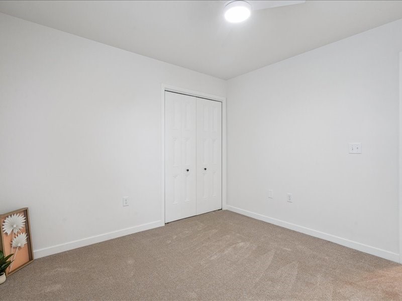 192 Huntington Drive Iowa City IA 52245