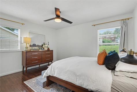 221 Windsor Drive NE Cedar Rapids IA 52402