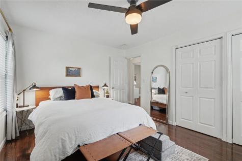 221 Windsor Drive NE Cedar Rapids IA 52402