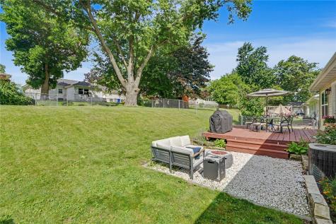 221 Windsor Drive NE Cedar Rapids IA 52402